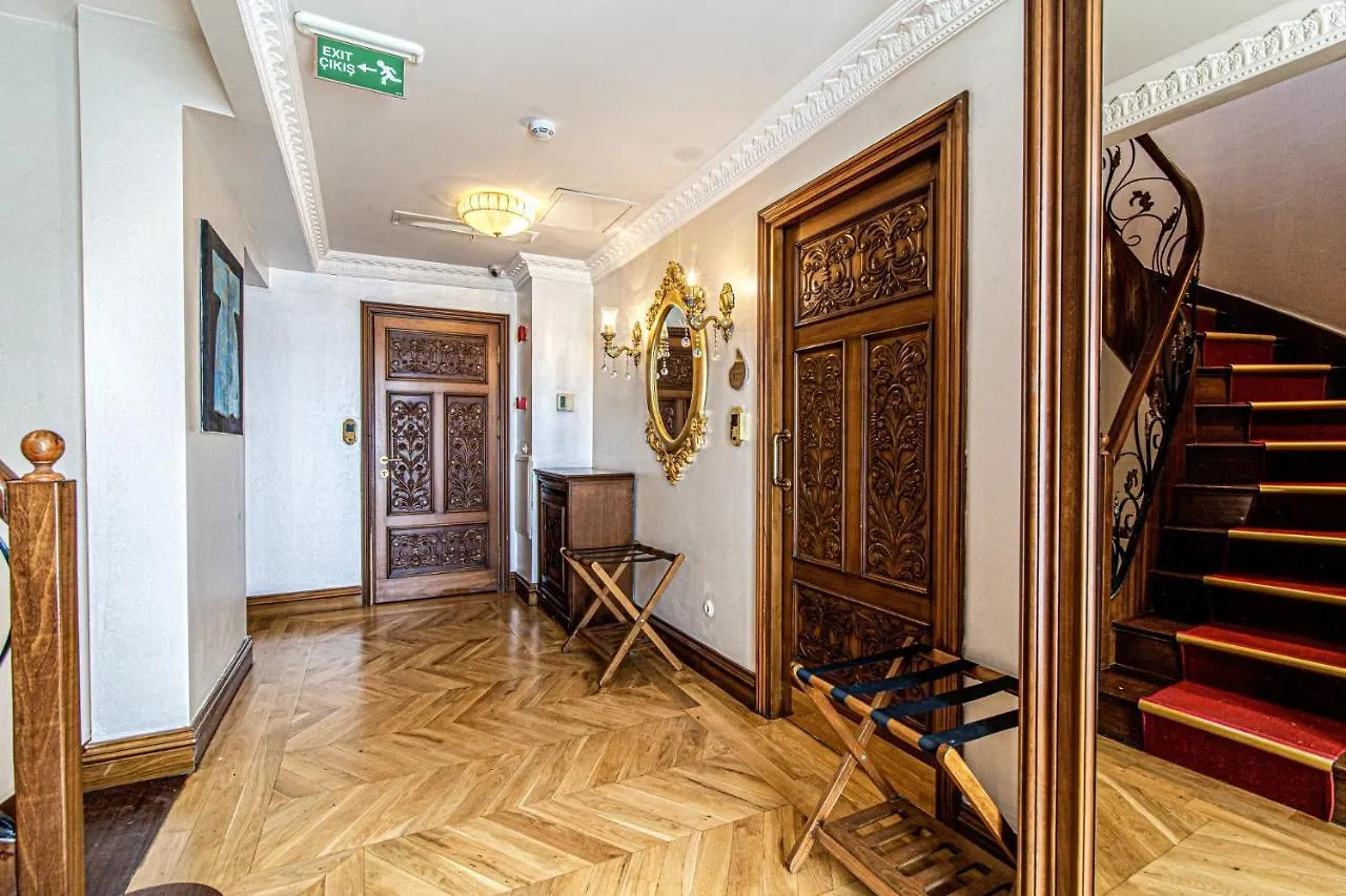 Stylish Studio In Historic Mansion In Beylerbeyi Apartment Istanbul